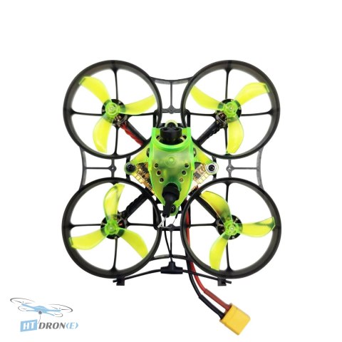 NewBeeDrone AcroBee75 BLV5 2.4G 2S BNF - porównanie rozmiaru drona FPV z akcesoriami