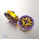 Tylny widok silnika FLYWOO ROBO 1303 6000KV z przewodami – sprawdź cenę w HTDRONE