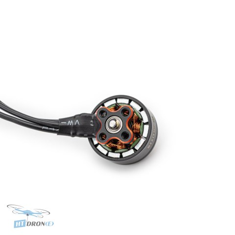 Górny widok silnika Pilotix 1405 4800KV, detale uzwojenia, kupuj w HTDRONE