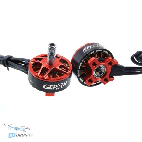 Widok z trzech czwartych silnika GEPRC GEP-GR2207 2700KV Red do drona FPV cena HTDRONE
