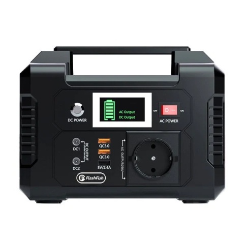 Przedni panel Flashfish E200 z wyświetlaczem LCD, gniazdem AC oraz portami USB i DC.