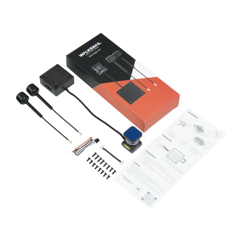 Pełna zawartość zestawu Walksnail Moonlight HD FPV KIT: kamera, nadajnik VTX, dwie anteny, przewody zasilające