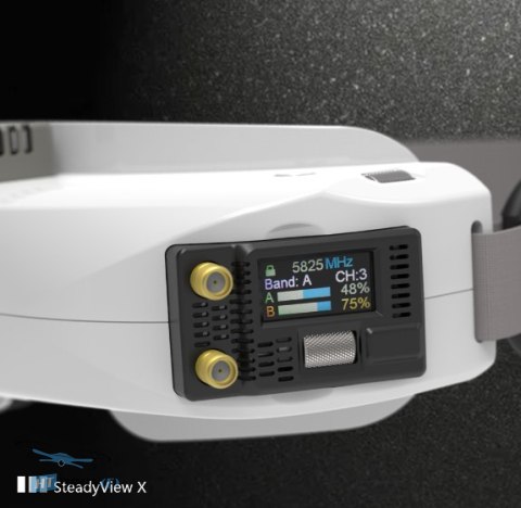 SKYZONE SteadyView X FPV receiver IPS closeup of packaging accessories